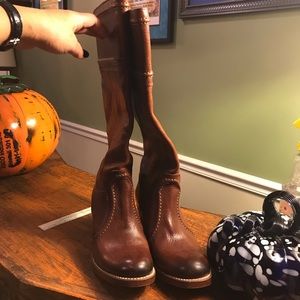 Frye brown leather boots 7.5